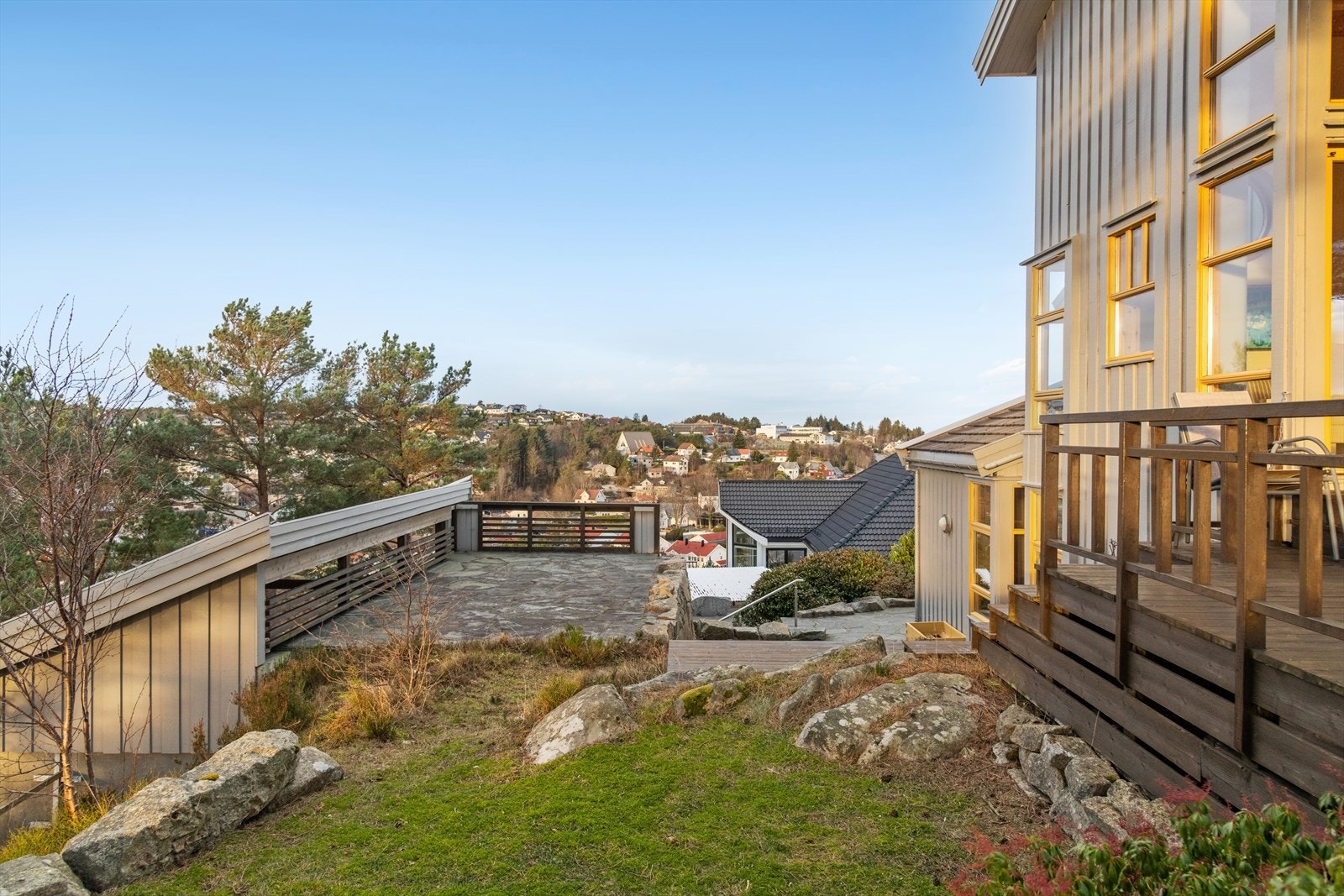 Utgang til terrasse. Galleribilde