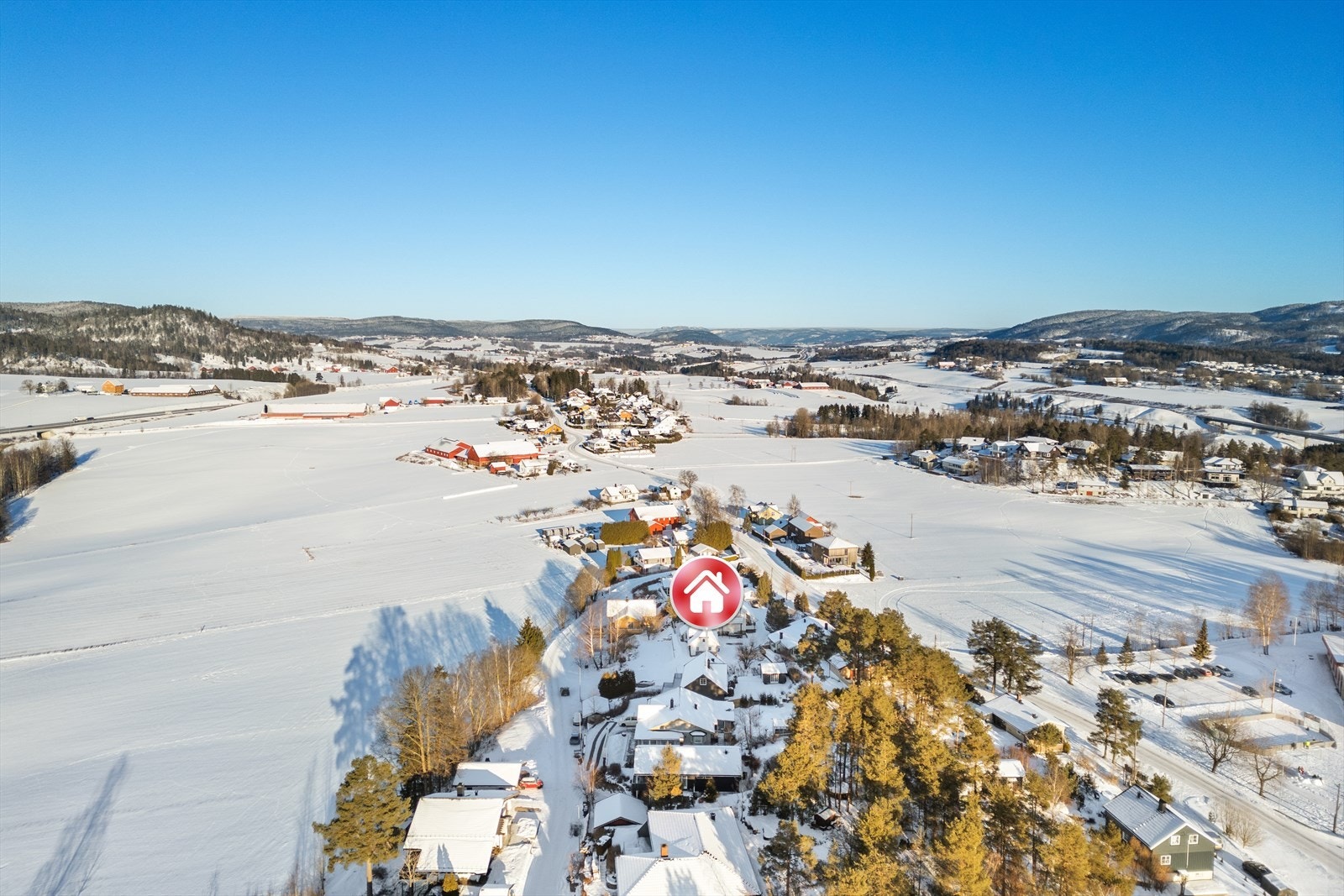 Boligen ligger svært barne- og familievennlig til med umiddelbar nærhet til Galleberg barneskole som ligger like i nærheten. Galleribilde