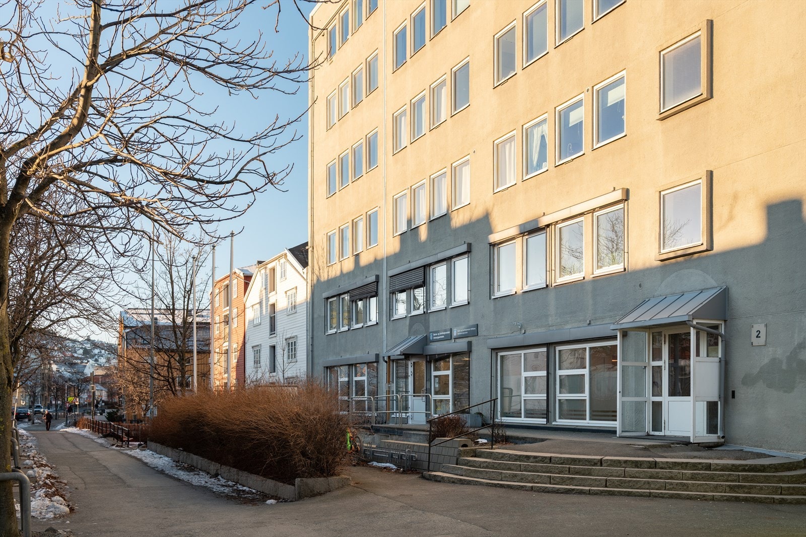 Om du vil gå en tur langs fjorden, ta bussen, ut å spise eller dra på kino, så ligger alt innenfor gåavstand. Galleribilde