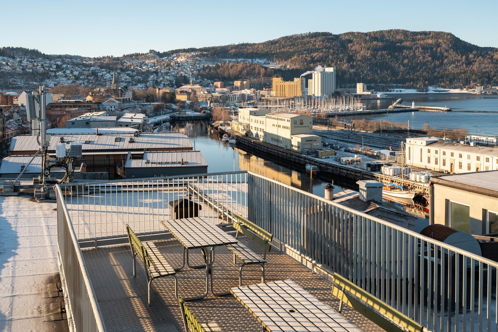 Borettslaget har ikke forkjøpsrett og byr på svært lave kjøpsomkostninger. Galleribilde