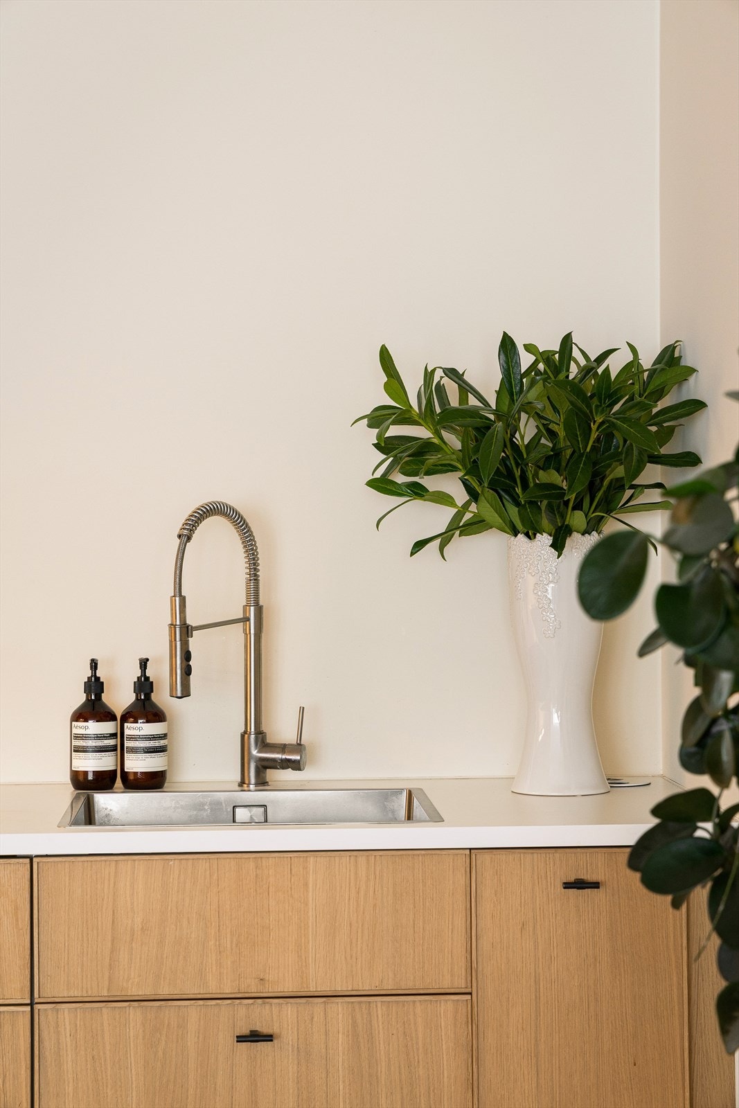 Tidsriktig kjøkken med gjennomgående god standard Galleribilde