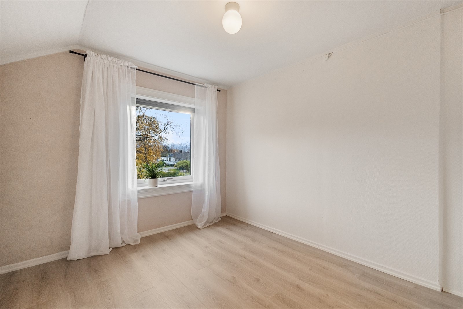 Soverom 2. Galleribilde