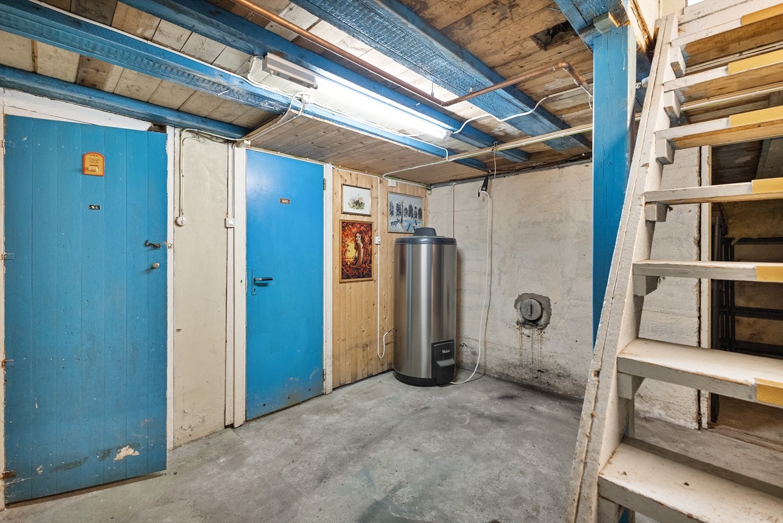 Kjeller. VV-berederen er av nyere modell. Galleribilde