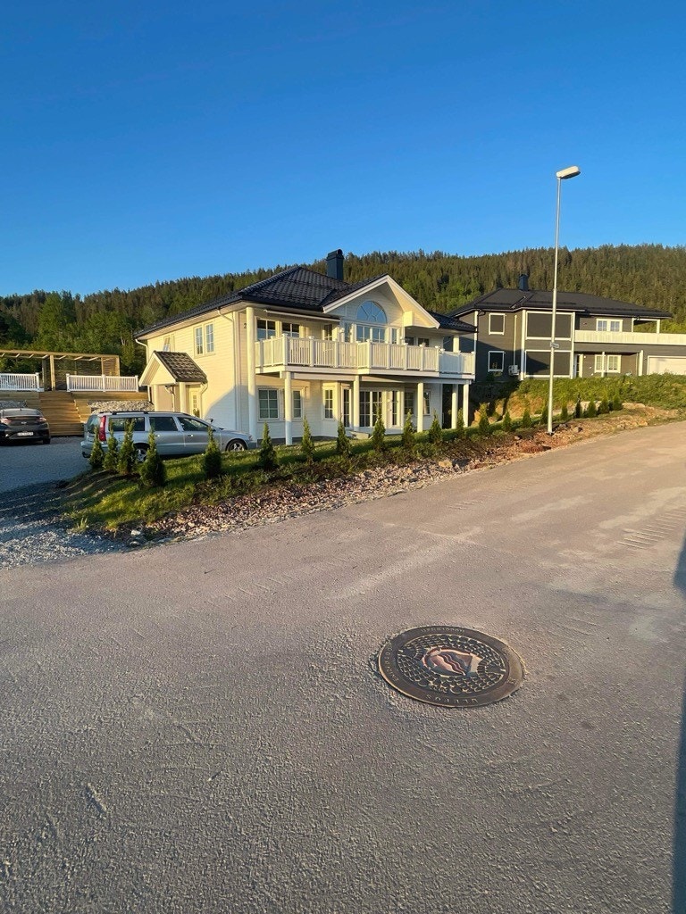 Sommer i Friggs vei 23 og 25! Galleribilde