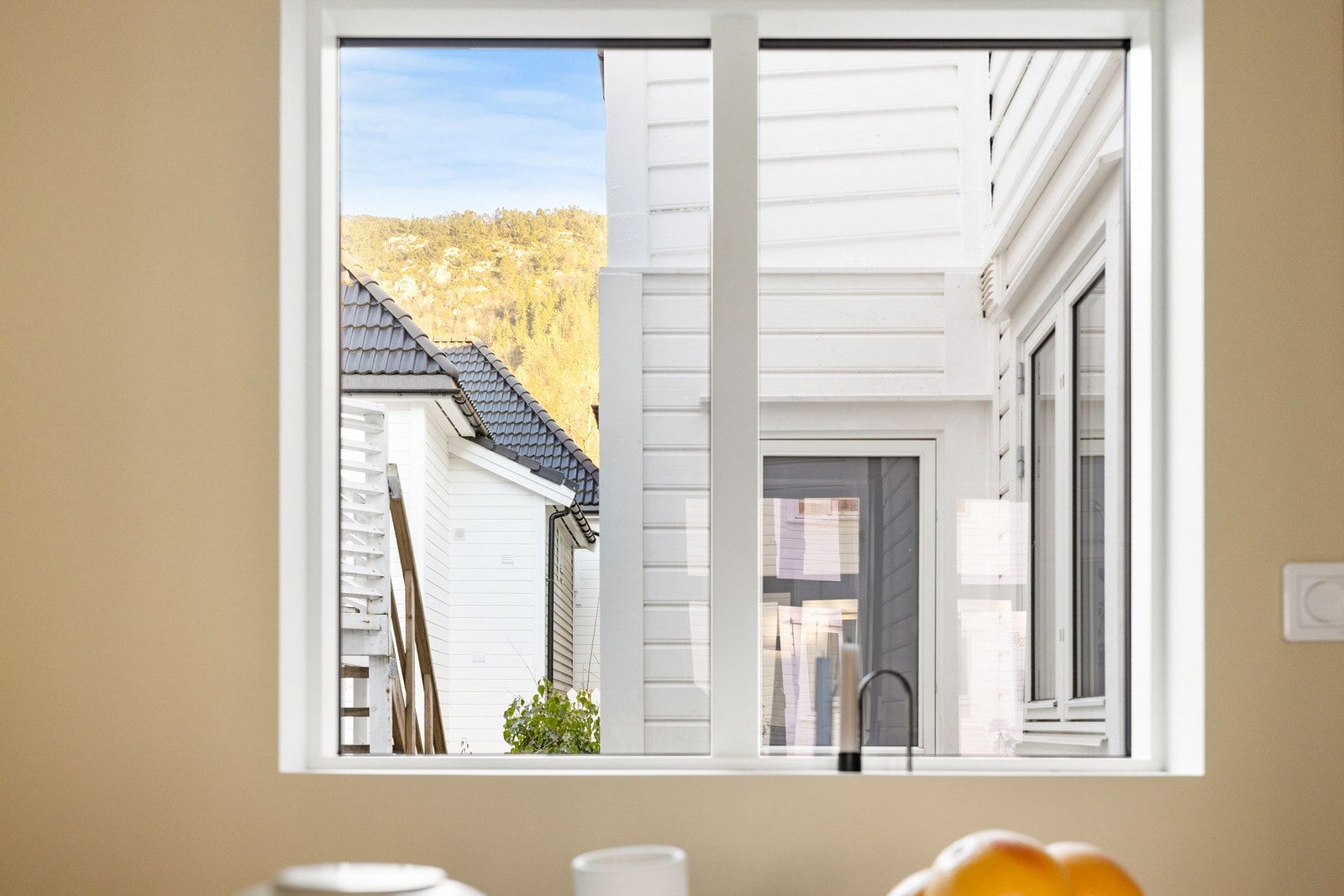 Alle vinduer i boligen ble skiftet i 2018. Galleribilde