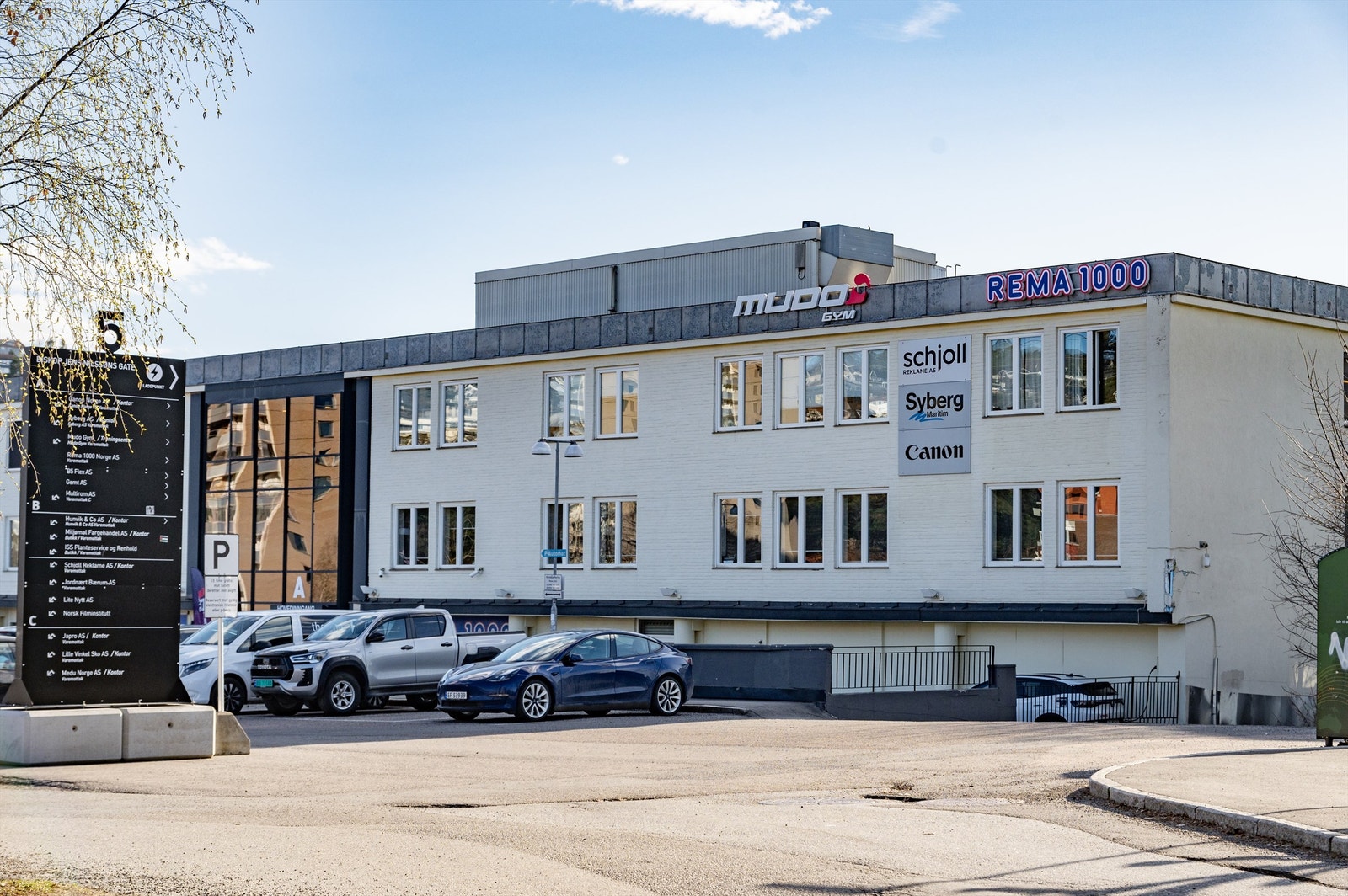 For den treningsglade er det kort vei til både Mudo Gym og andre servicetilbud. Galleribilde