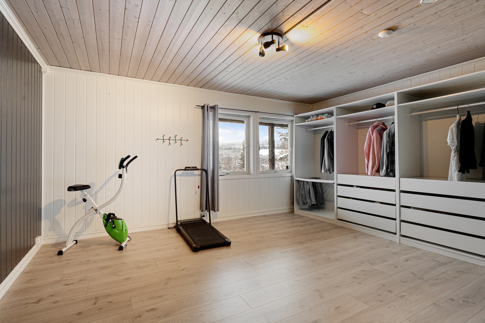 Innredet/disponibelt rom i u.etg. Galleribilde