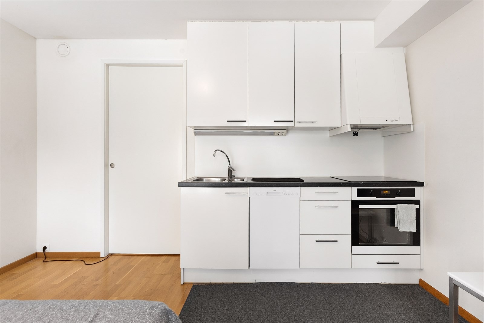 Funksjonelt og praktisk kjøkken. Galleribilde