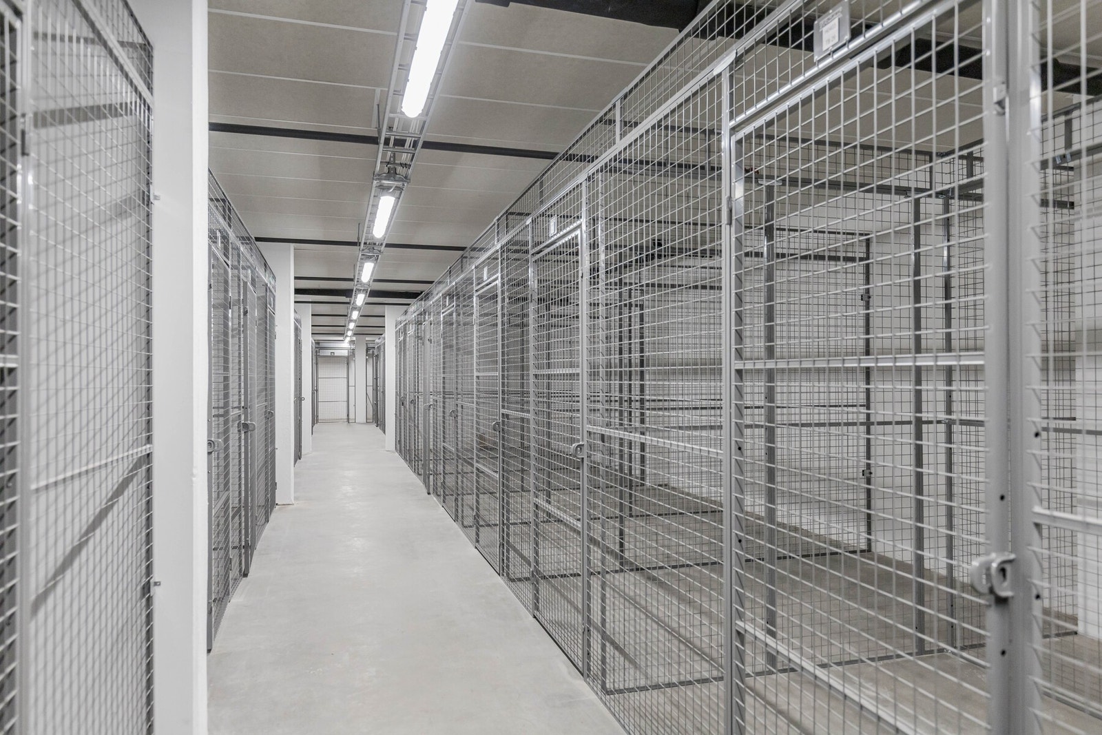 Det medfølger en bod som ligger i garasjekjelleren. Galleribilde