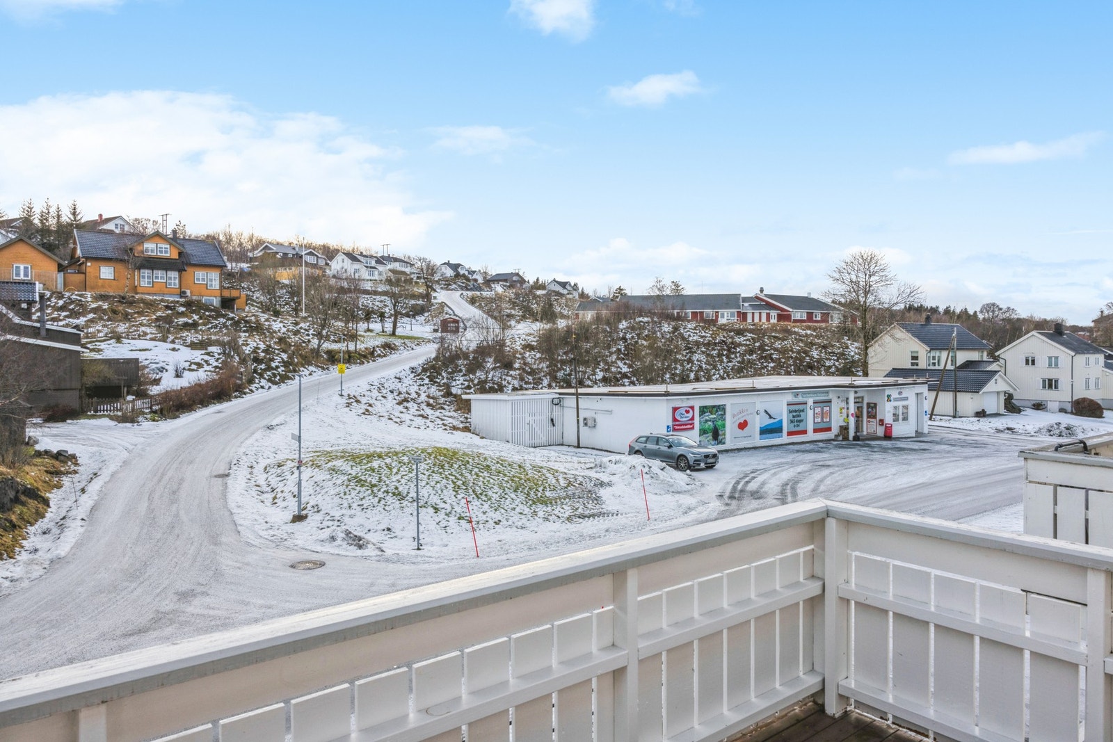 Balkong med gode solforhold. Galleribilde