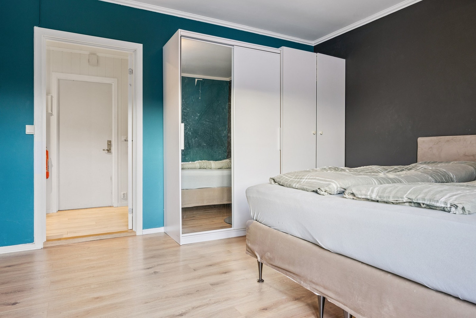 Leiligheten disponerer en egen bod nede i kjeller. Galleribilde