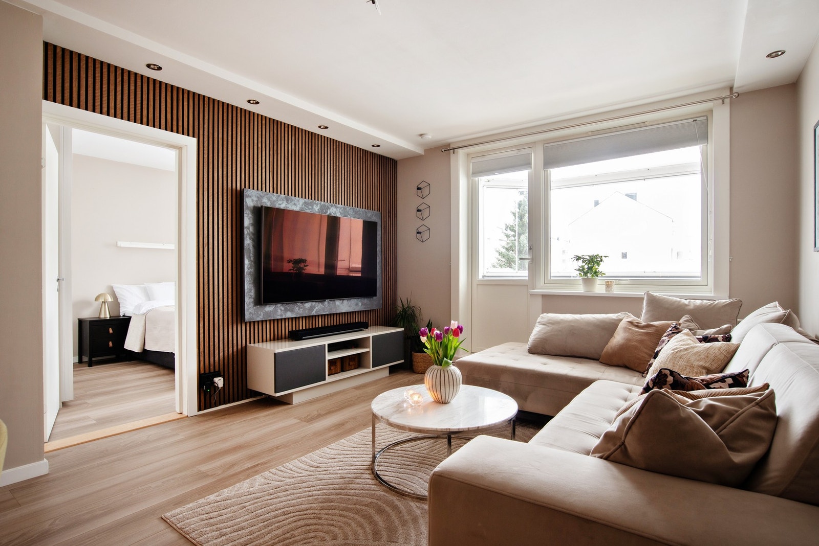 Boligen oppleves velholdt og innflytningsklar med flotte, påkostede oppgraderinger. Galleribilde