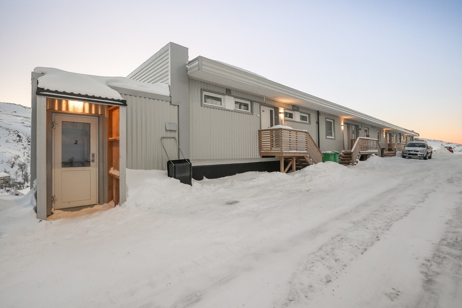 Inngangsparti. Galleribilde