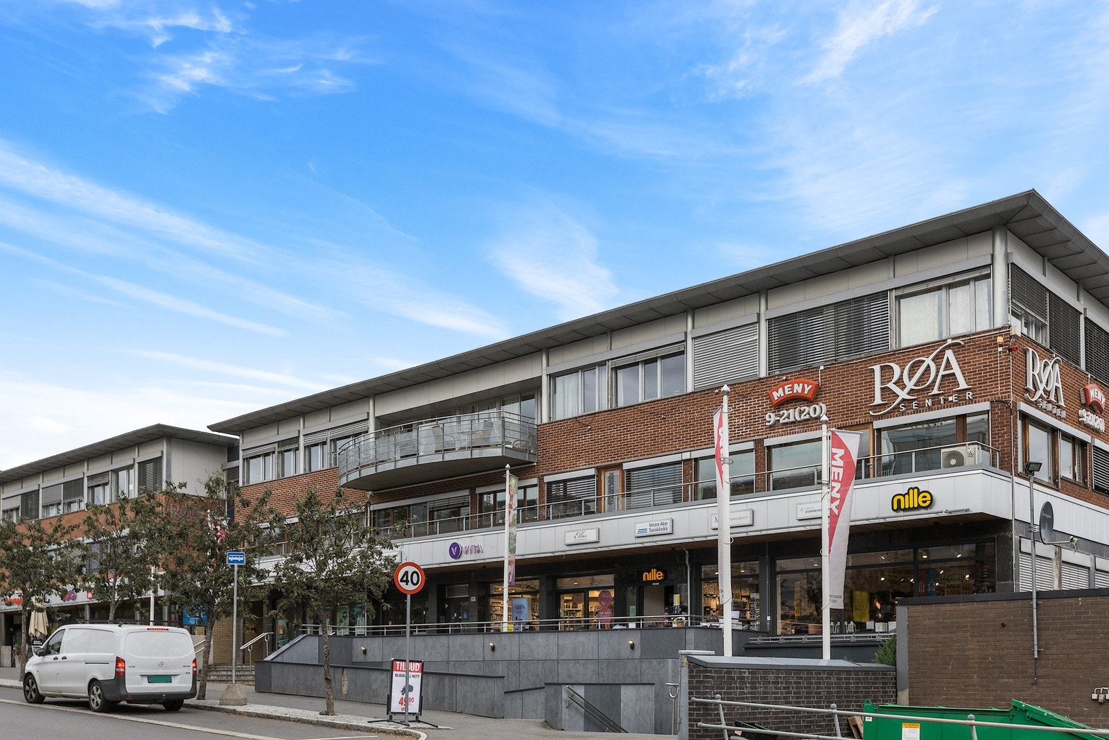 Røa Senter Galleribilde