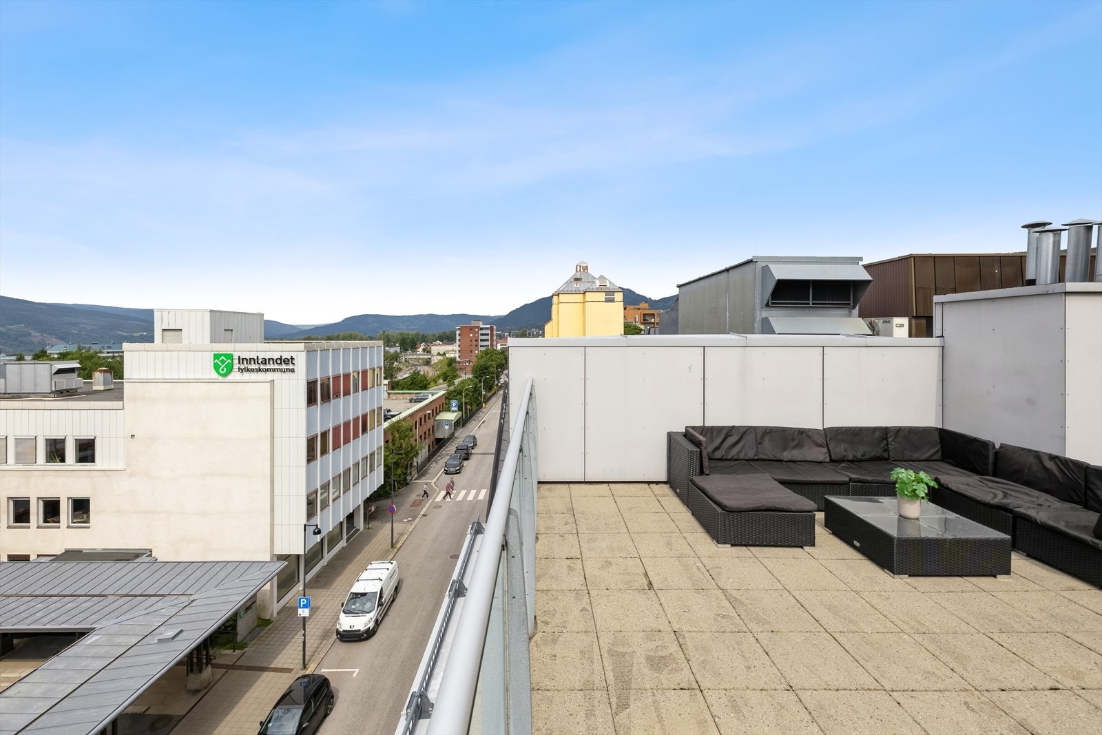 Utsikt fra takterrassen. Galleribilde