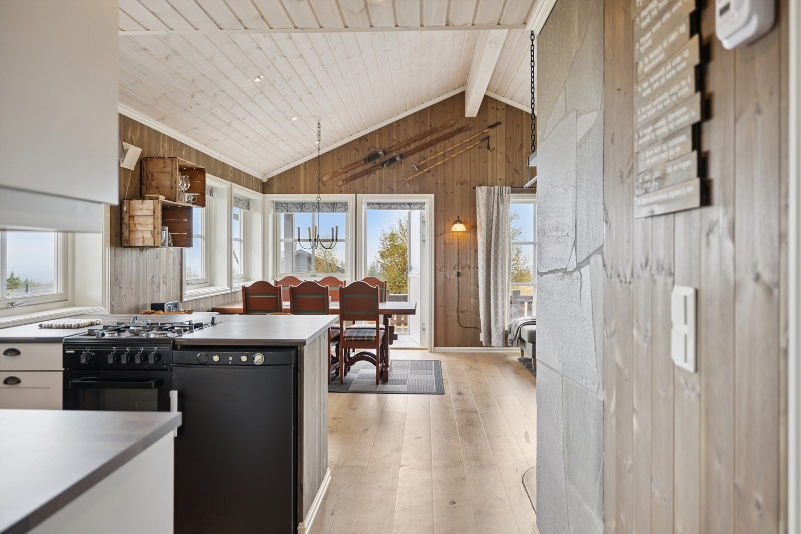 Stue og kjøkken Galleribilde