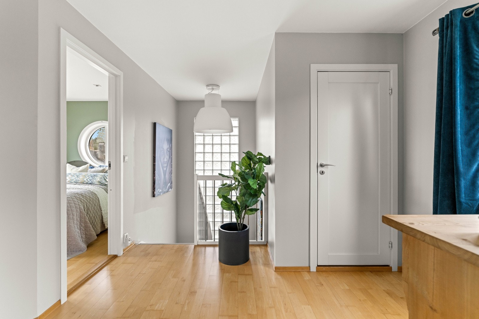 Trapperom i andre etasje Galleribilde