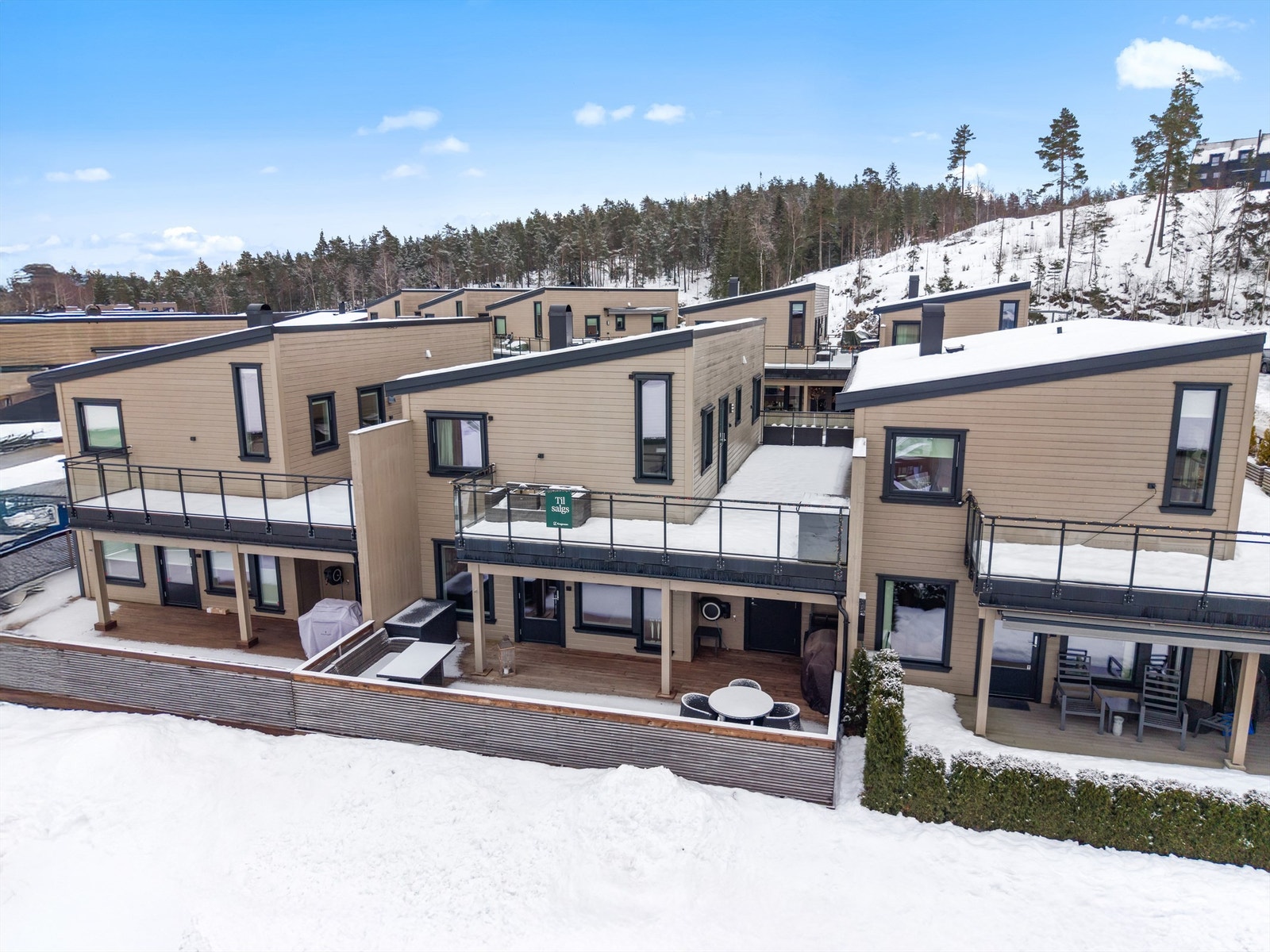 Velkommen til en meget funksjonell og nyere bolig Funkellia 13 Galleribilde