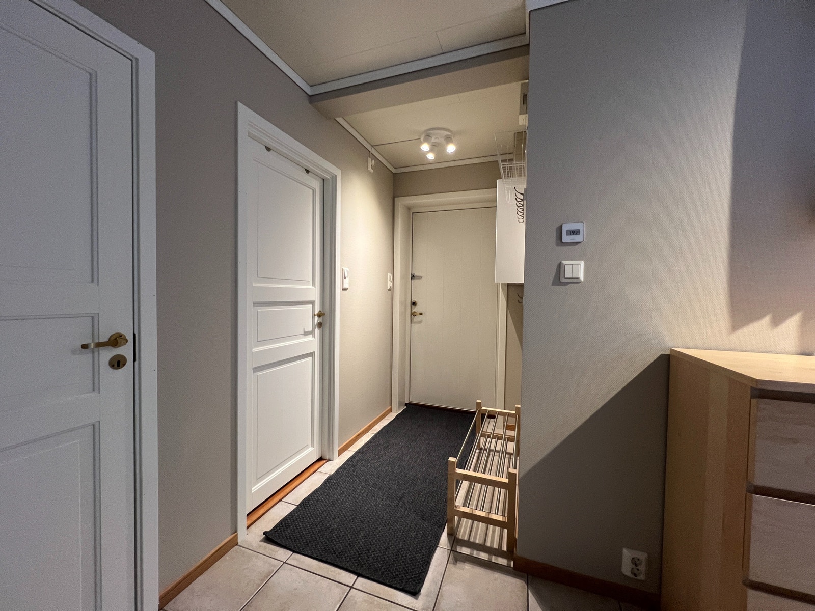 Inngang/entrè Galleribilde