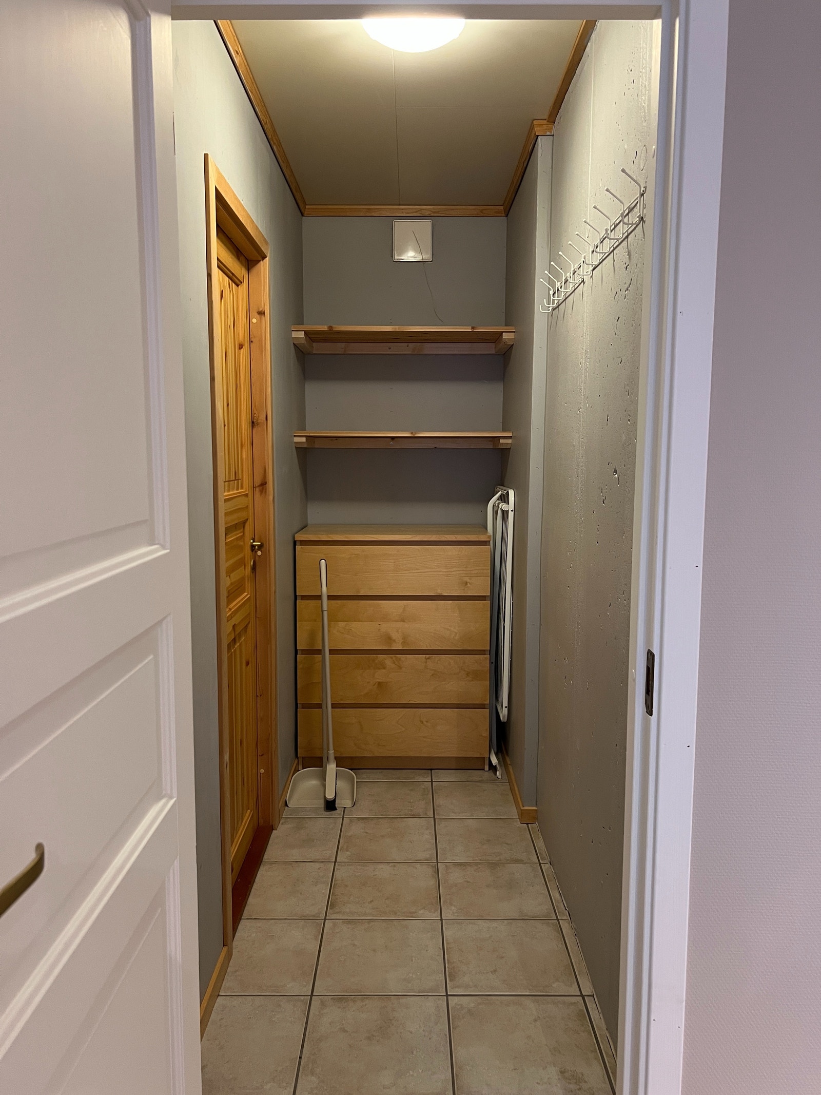 Innvendig bod Galleribilde