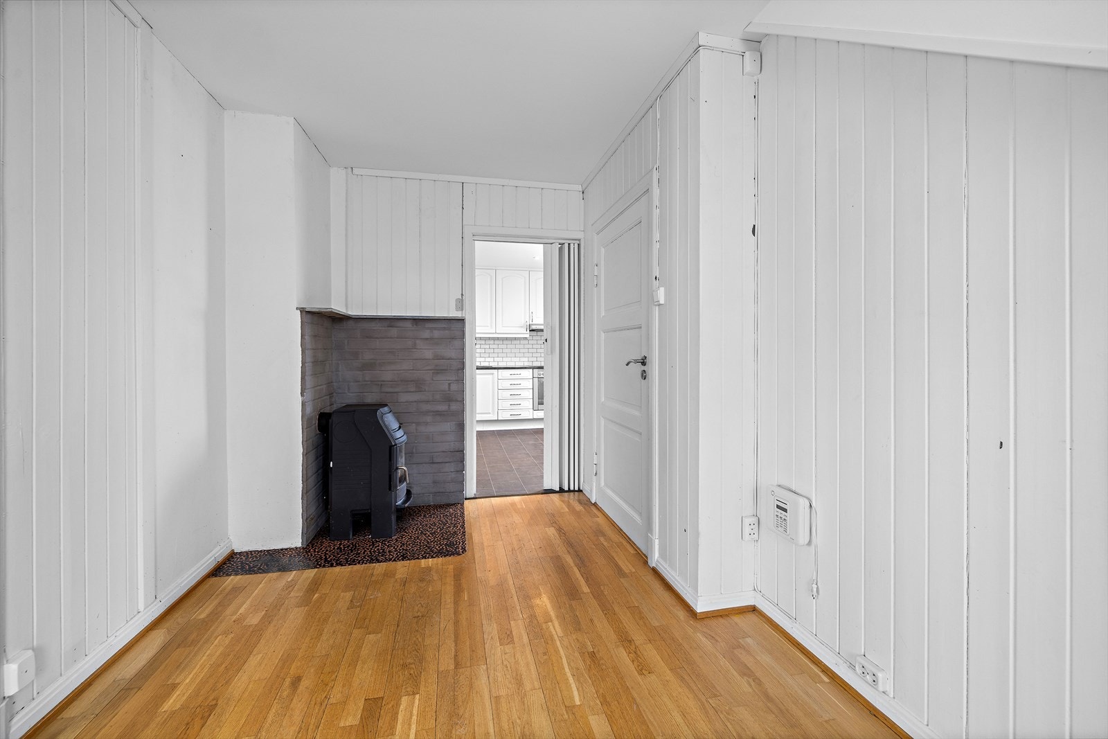 Fra stuen er det en åpen løsning inn mot kjøkkenet. Galleribilde