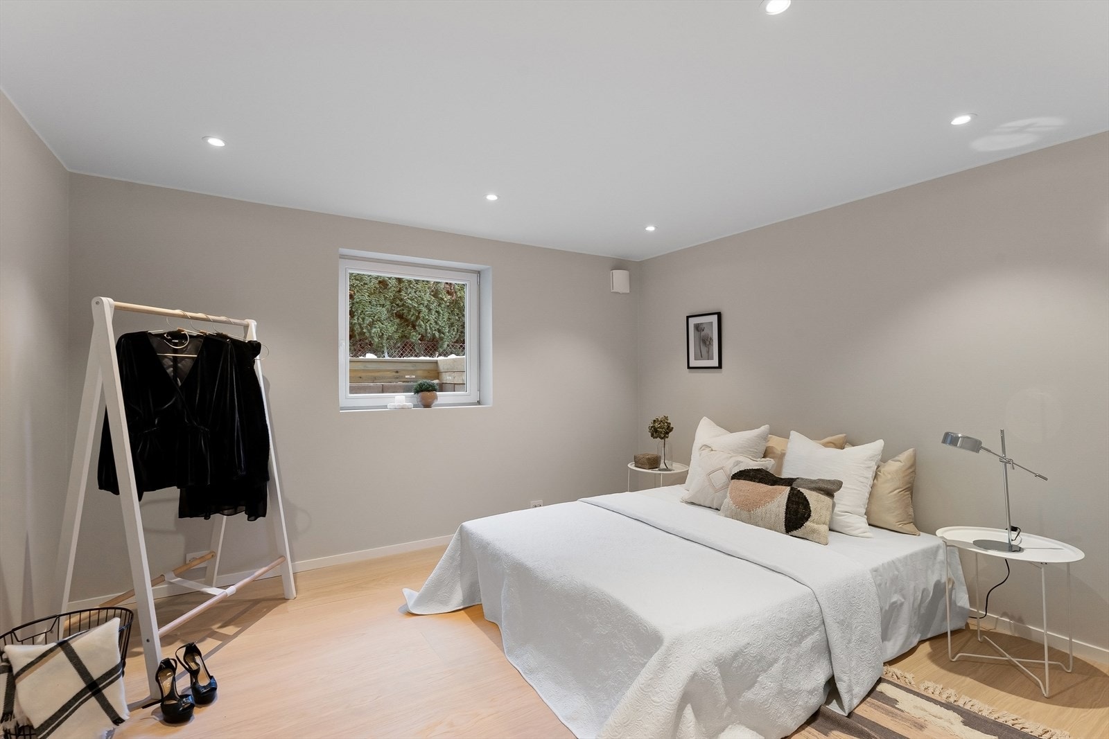 Soverom 3 (godkjent varig opphold) av god størrelse. Galleribilde