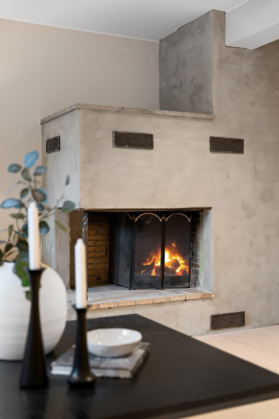 Murt peis med innsats. Galleribilde