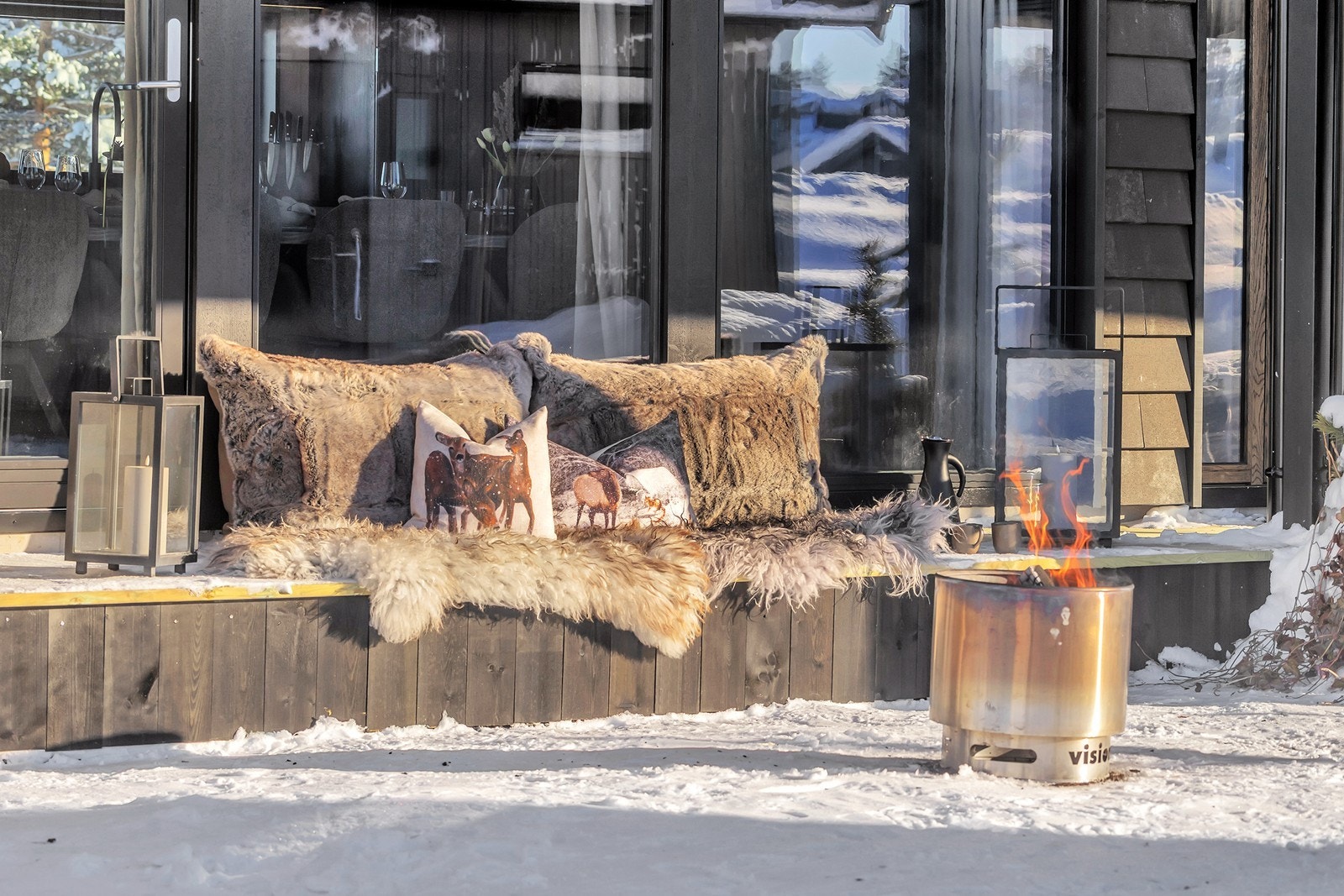 Uteplass like utenfor kjøkken Galleribilde