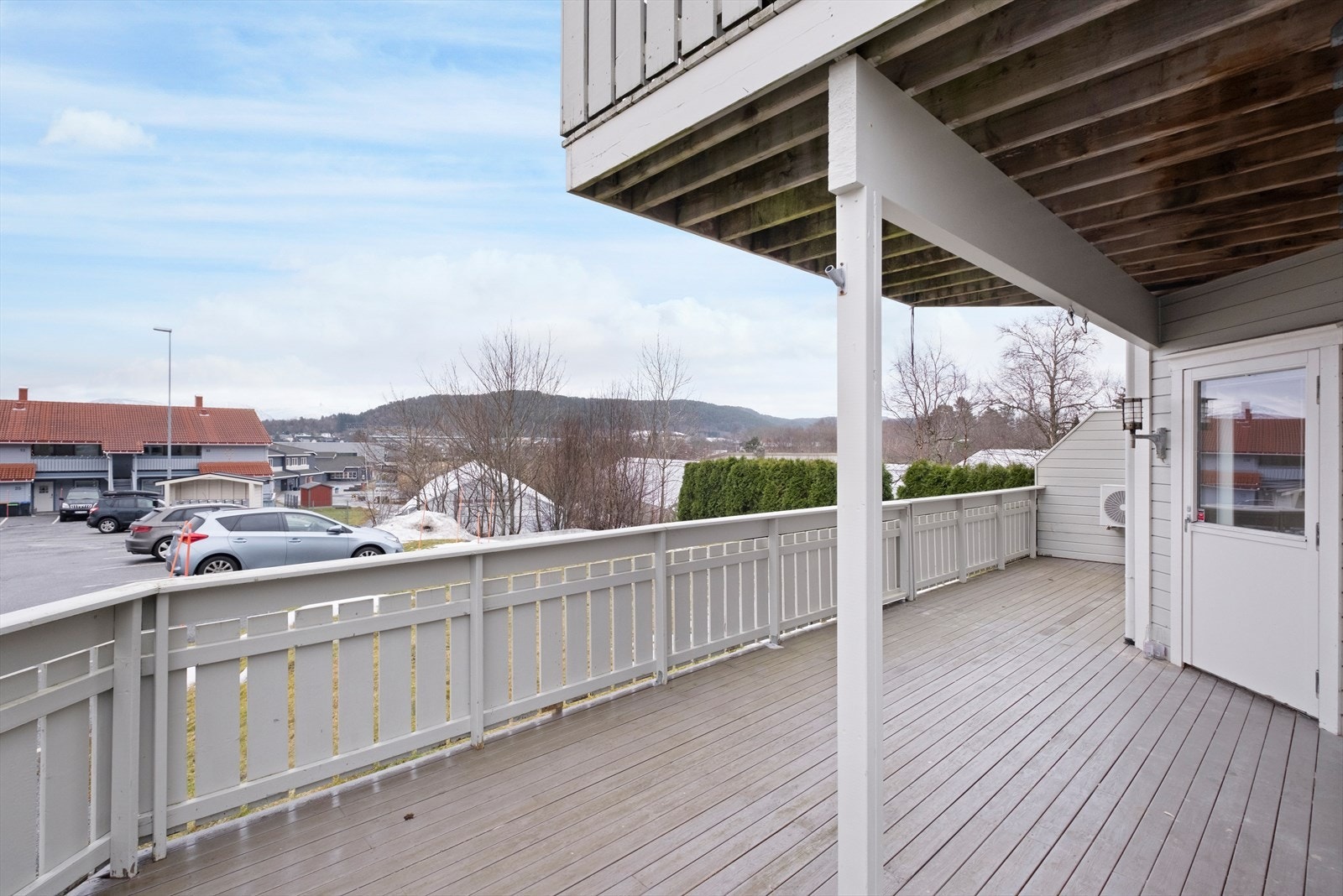 God plass til møblering av utemøblement. Galleribilde