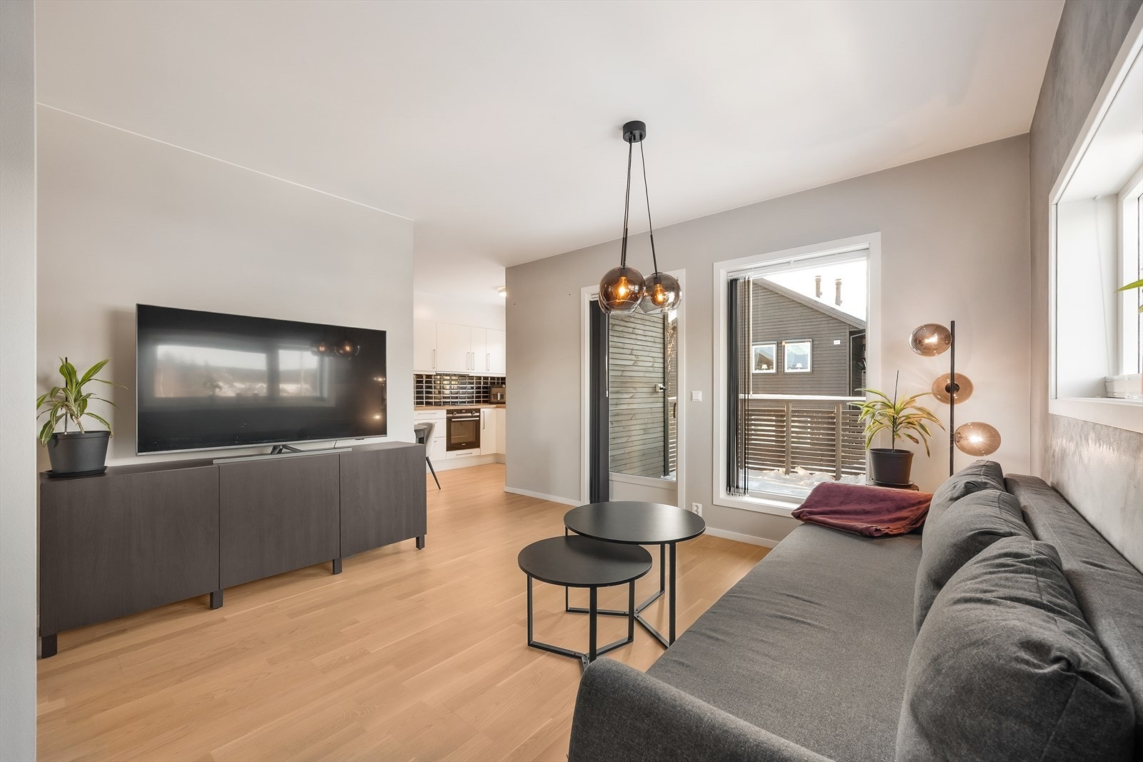 Lys og koselig stue. Galleribilde