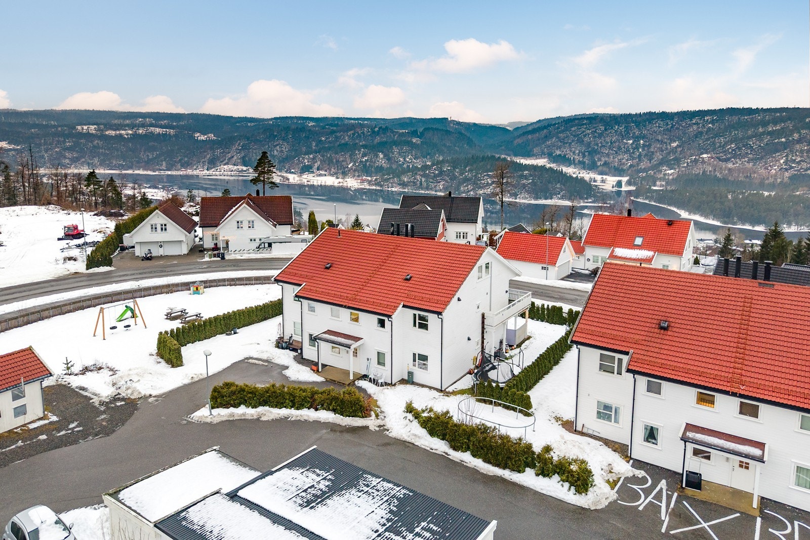 Boligen ligger barnevennlig til Galleribilde