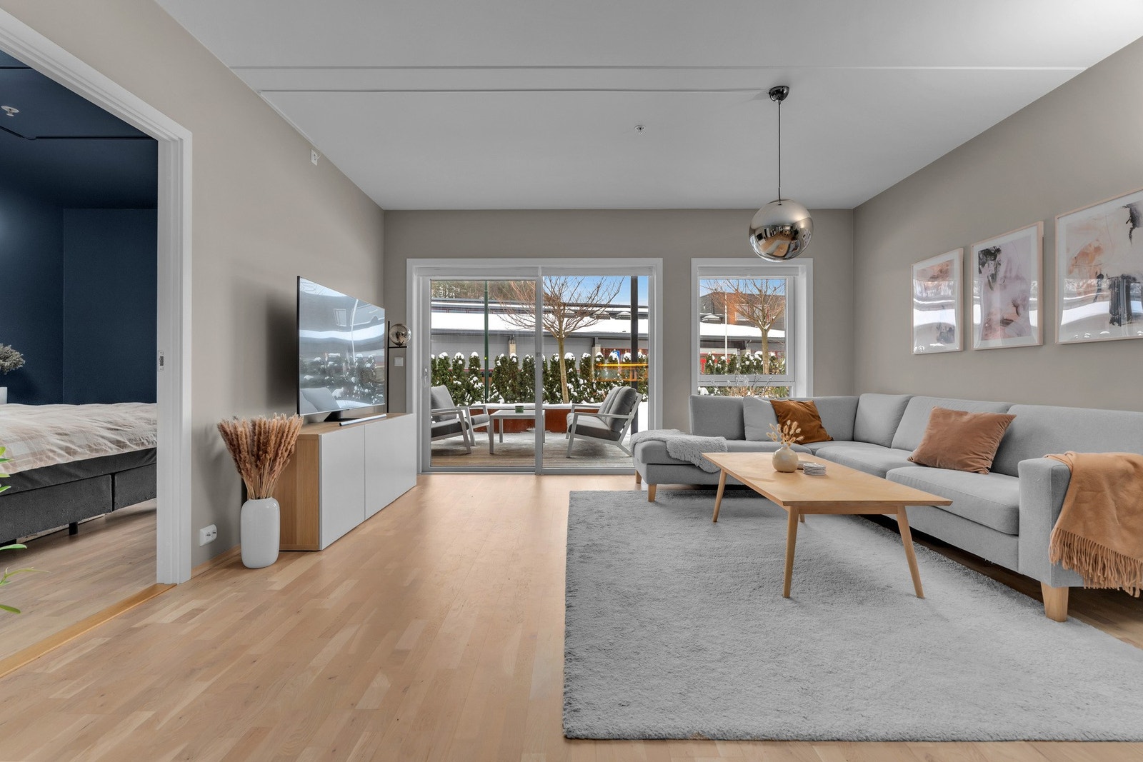 Adkomst til hovedsoverommet fra stuen Galleribilde