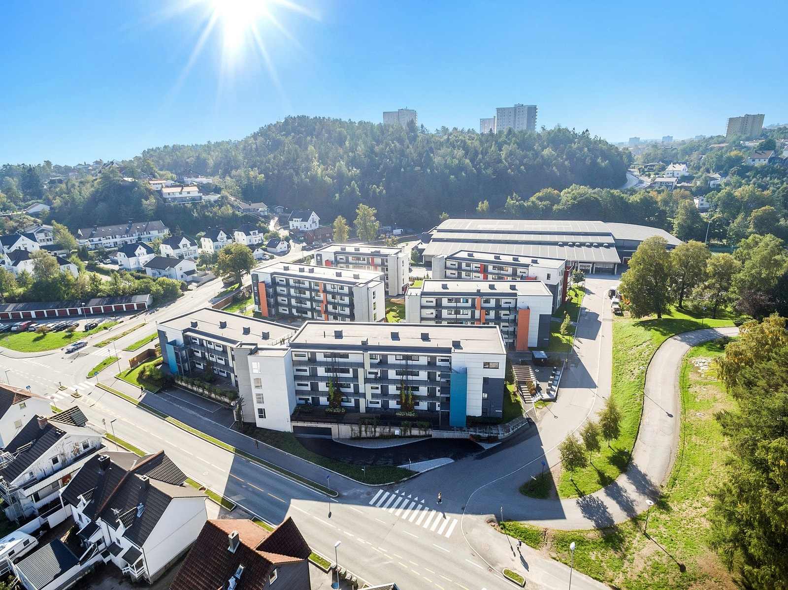 Vil du bo sentrumsnært med både gang-/sykkelavstand til Kvadraturen? Da er denne leiligheten perfekt for deg! Galleribilde