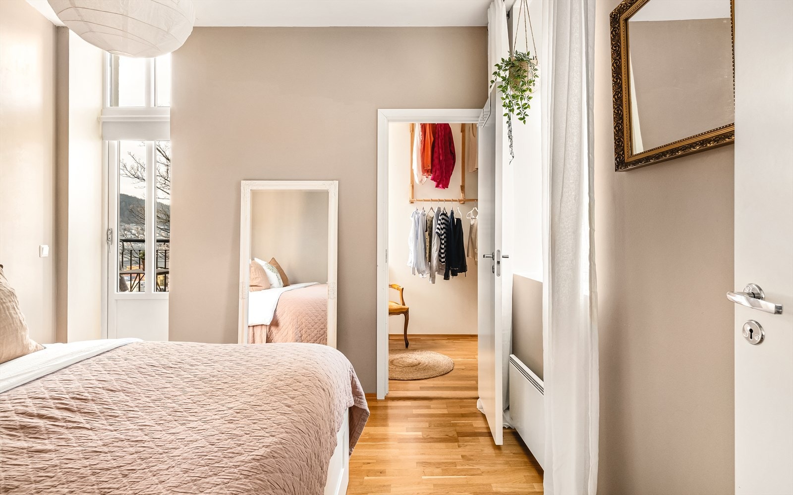 - Soverommet måler 9,7 m² - Galleribilde