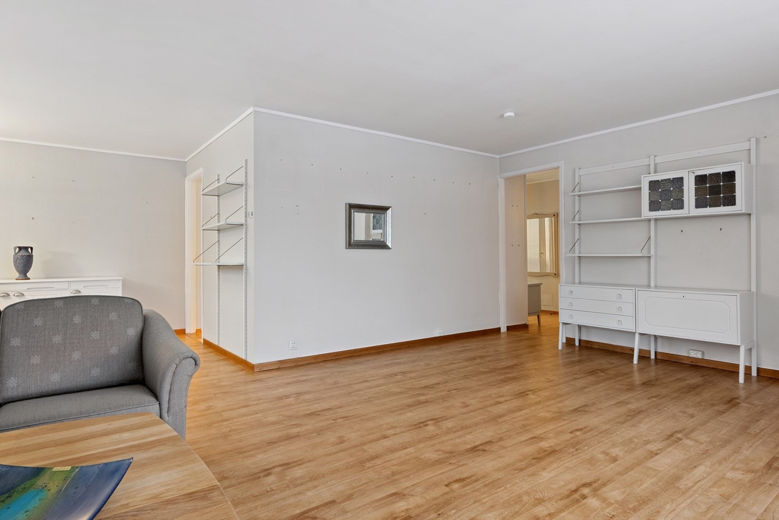 Stue mot kjøkken Galleribilde