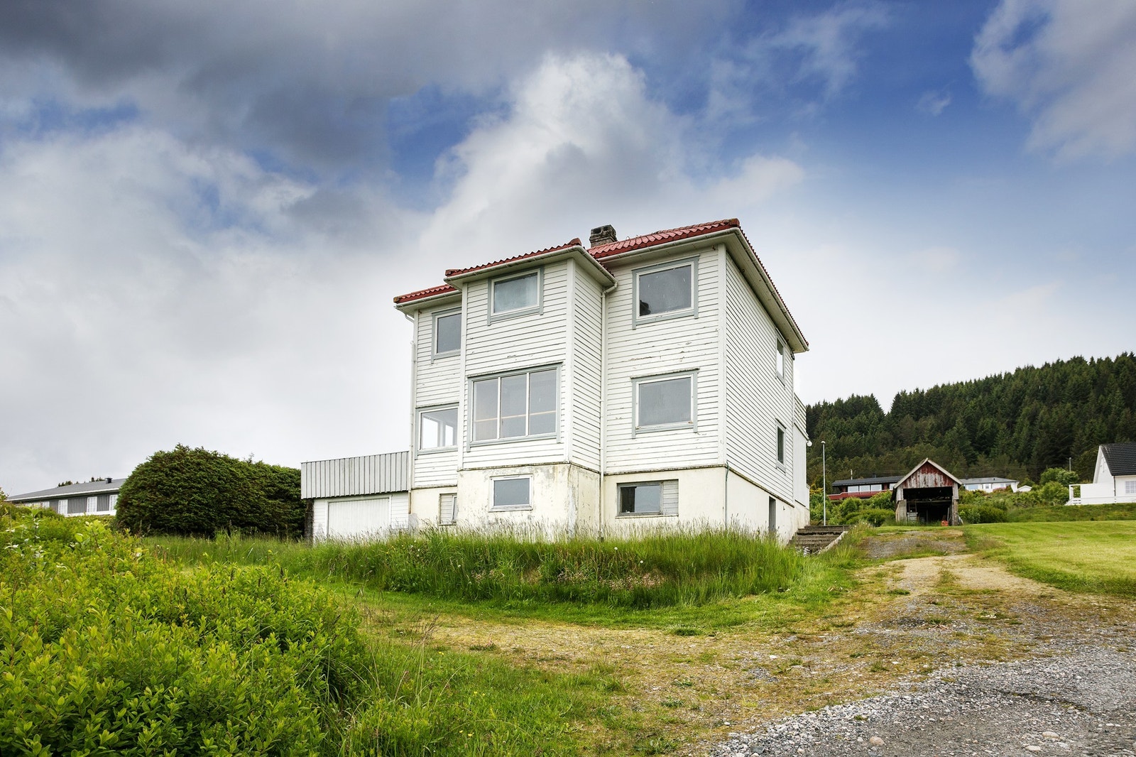 Ullavegen 98 presentert av Vetle Lande, Møremegling Galleribilde