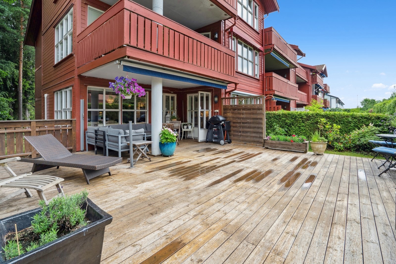 Del av terrassen er overbygget. Galleribilde