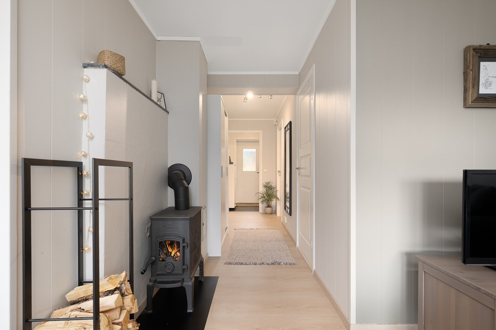 Dovre vedovn som oppvarming. Galleribilde