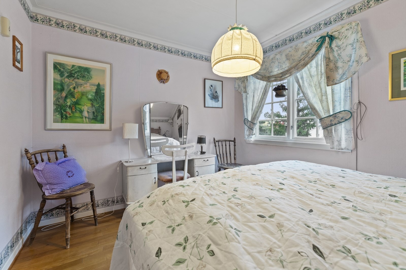 Soverommet vender mot vest. Galleribilde