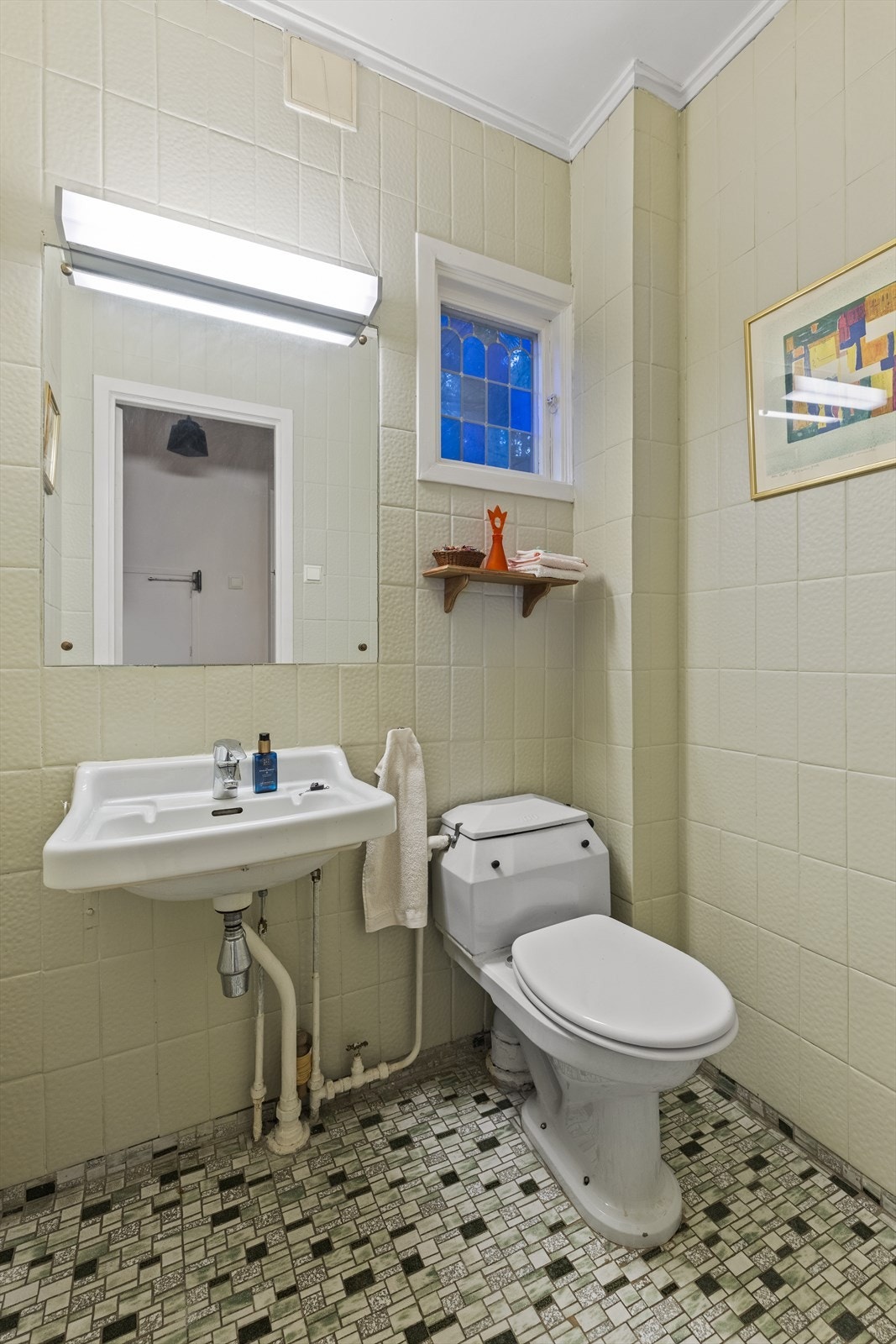 Separat toalett i 1.etg. Galleribilde