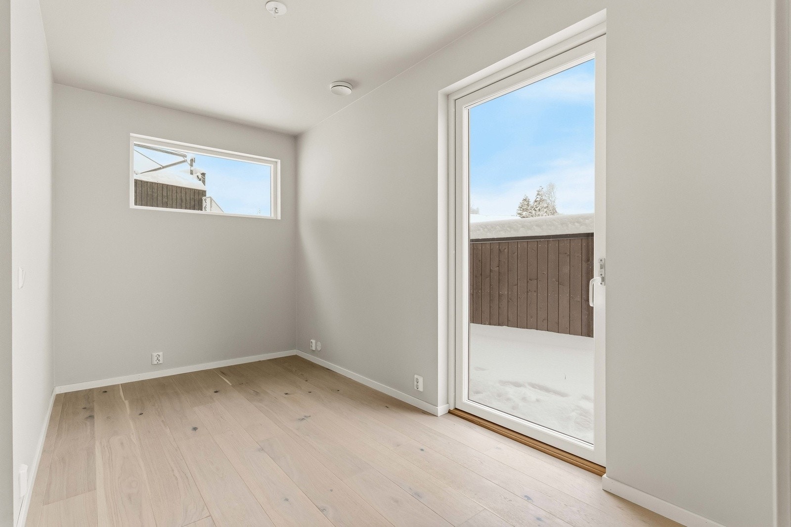 Rommet har egen inngang og det ligger vann- og avløpsrør i veggen som enkelt kan kobles på. Galleribilde