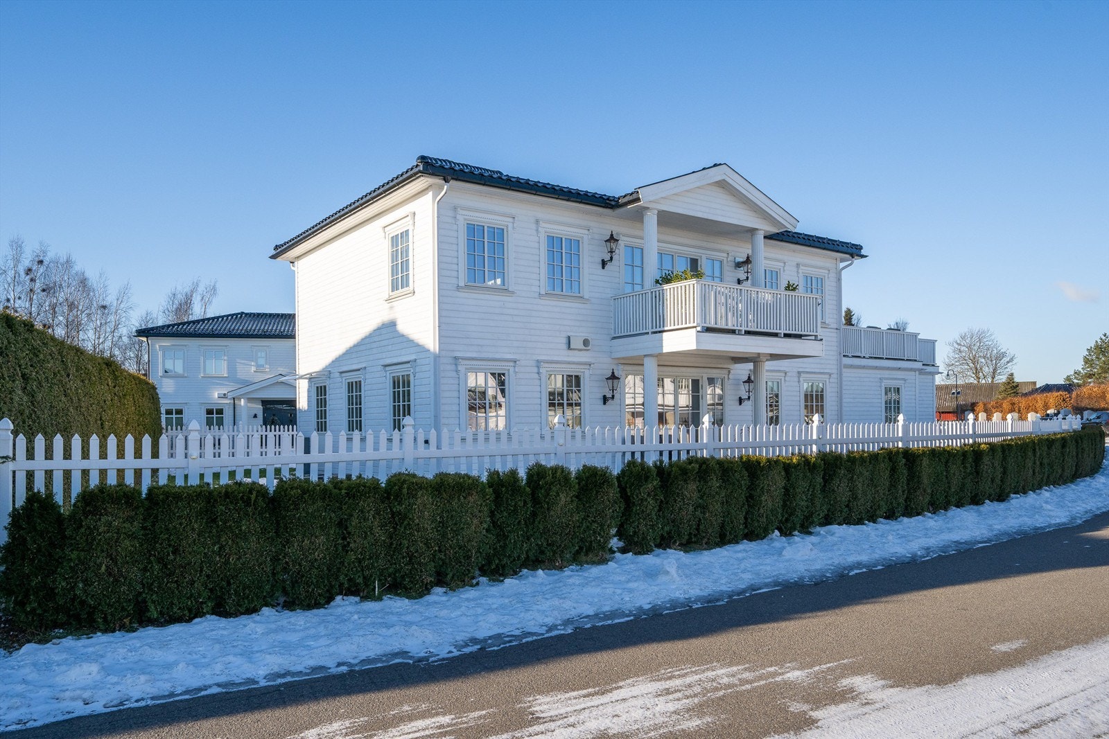 Fasade. Galleribilde