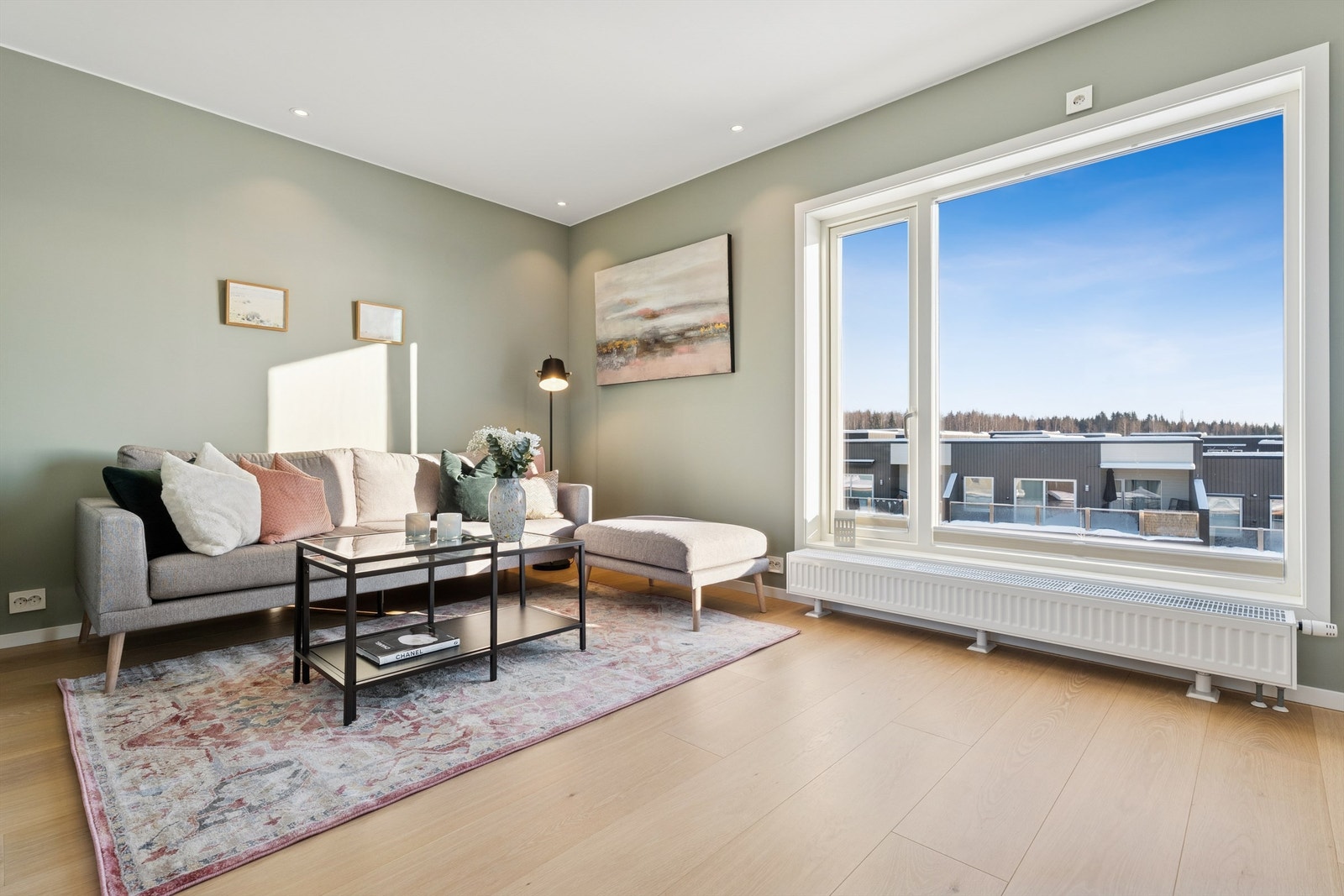 Tiltalende og moderne fargevalg - her kan du flytte rett inn! Galleribilde