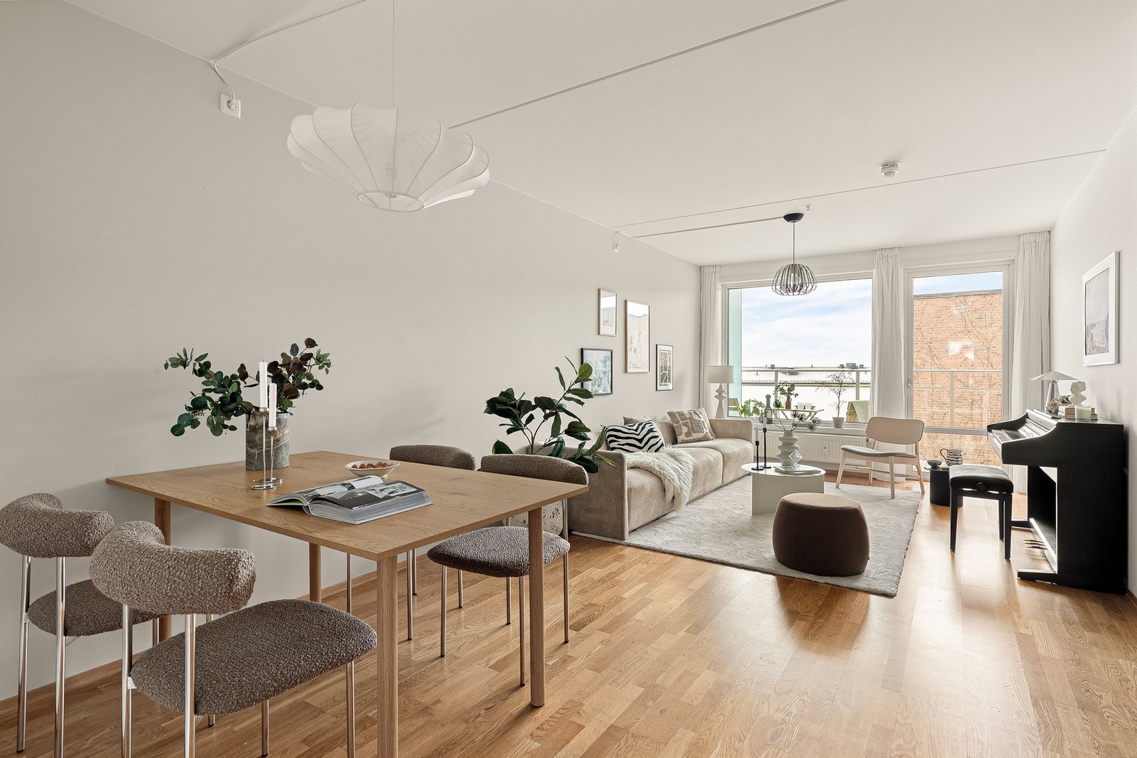 Velkommen inn i Hans Nordahls gate 78, presentert av Vegar Jenssen i Tinholt Eiendomsmegling! Galleribilde