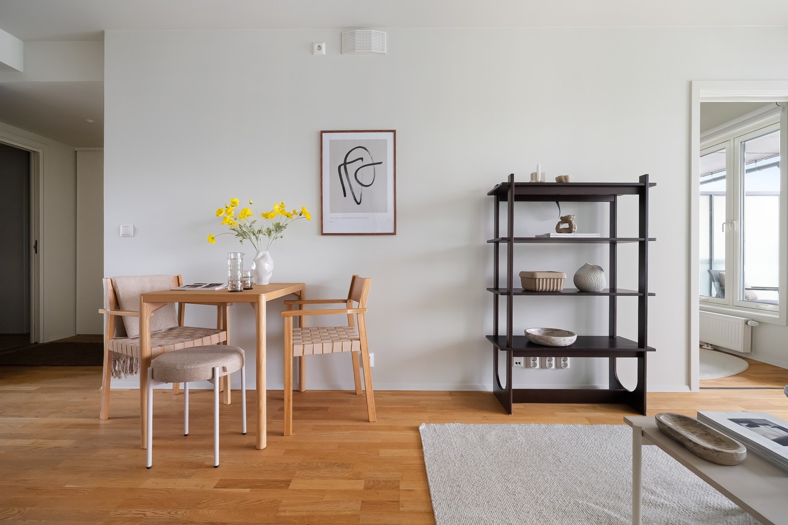 Det er også fin plass for spisebord. Galleribilde