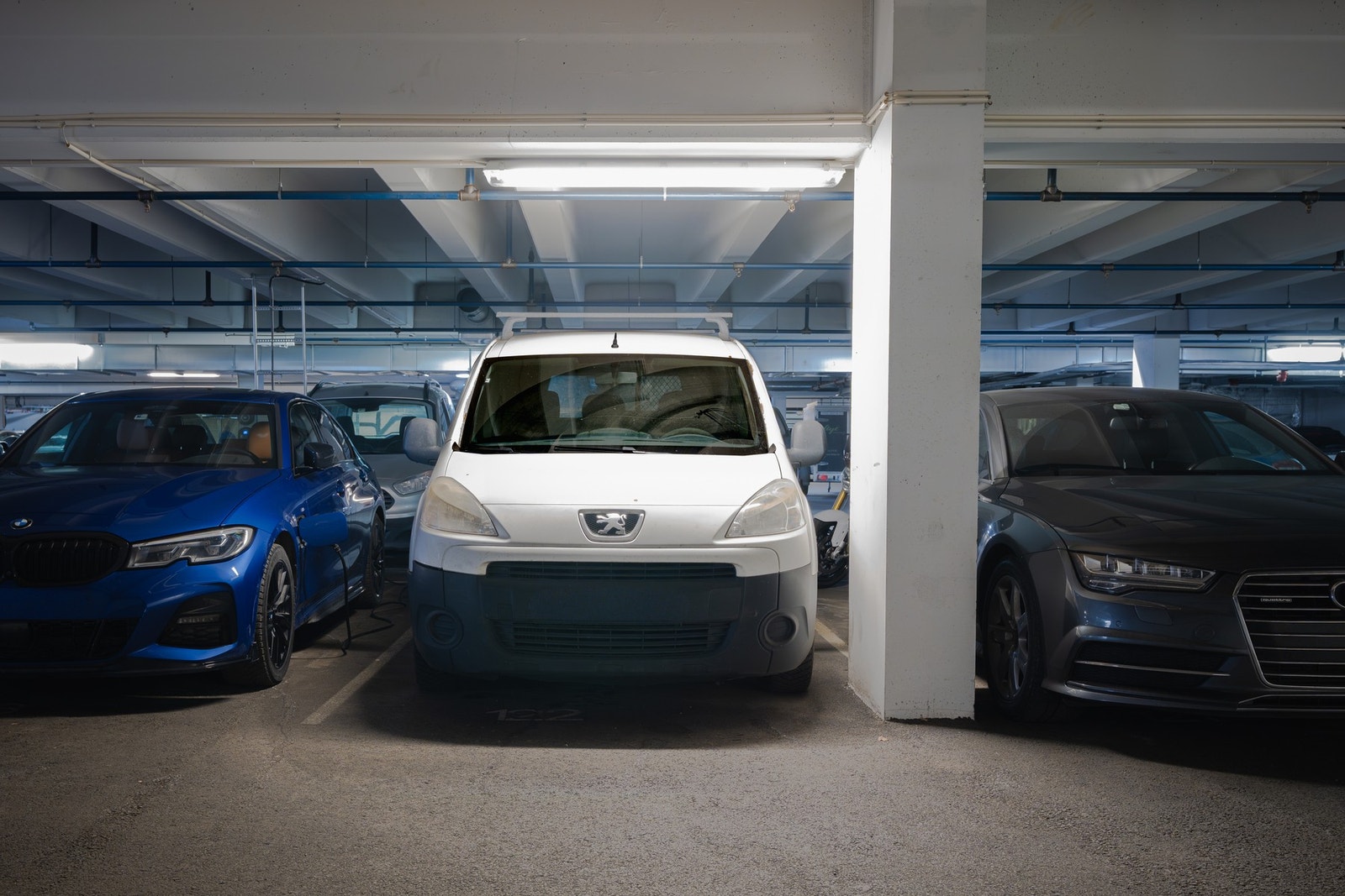 Det medfølger en garasjeplass i felles garasjeanlegg. Galleribilde