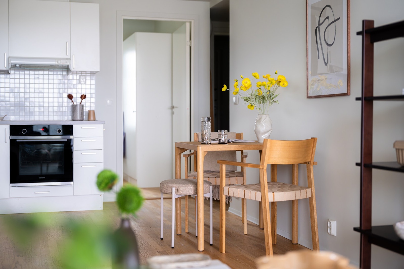 Har du spørsmål? Kontakt megler Cecilia Johansen (474 56 099/cjo@eie.no) eller Kristine Hauan Berg ( 901 00 756/khb@eie.no) Galleribilde