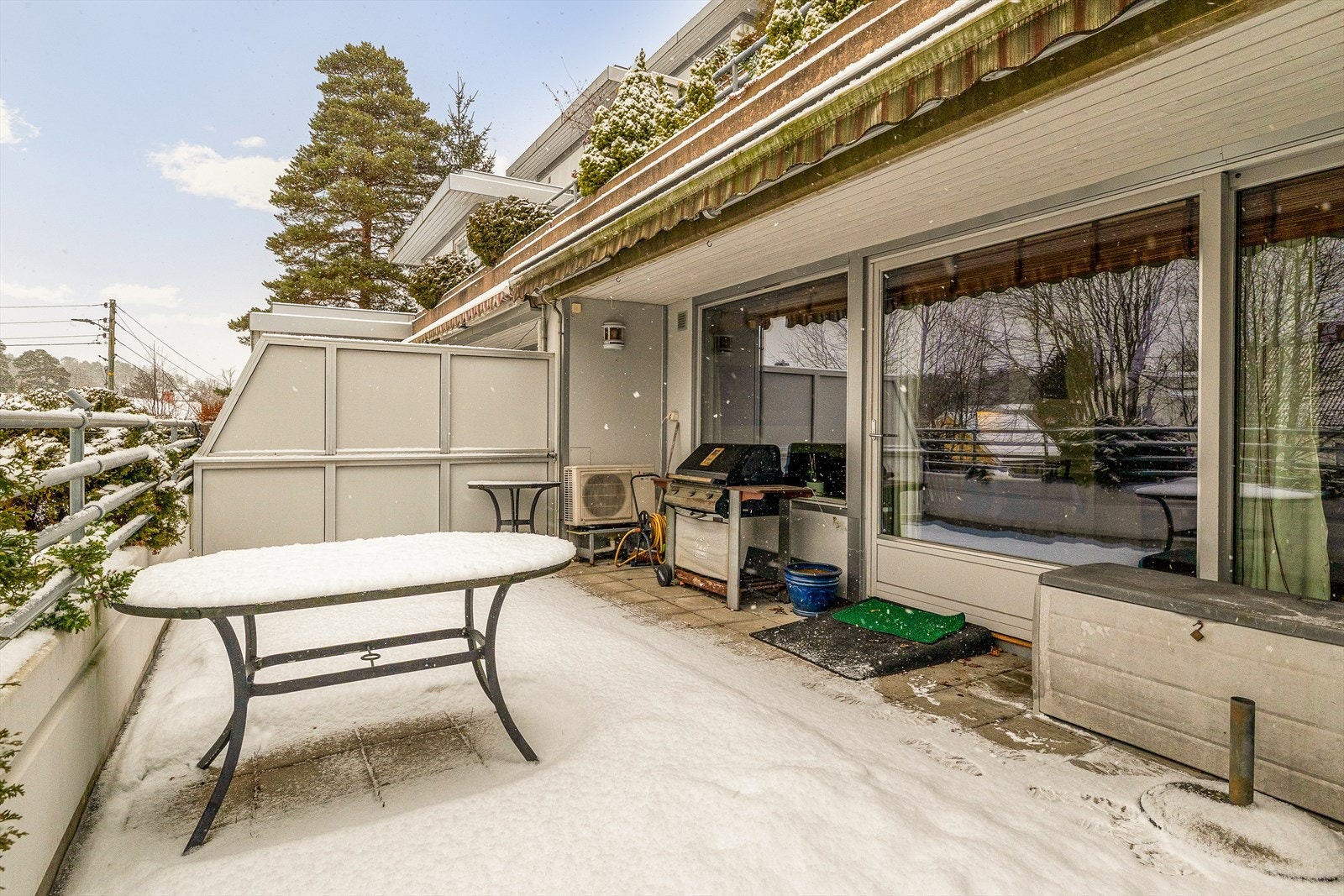 Stor terrasse Galleribilde