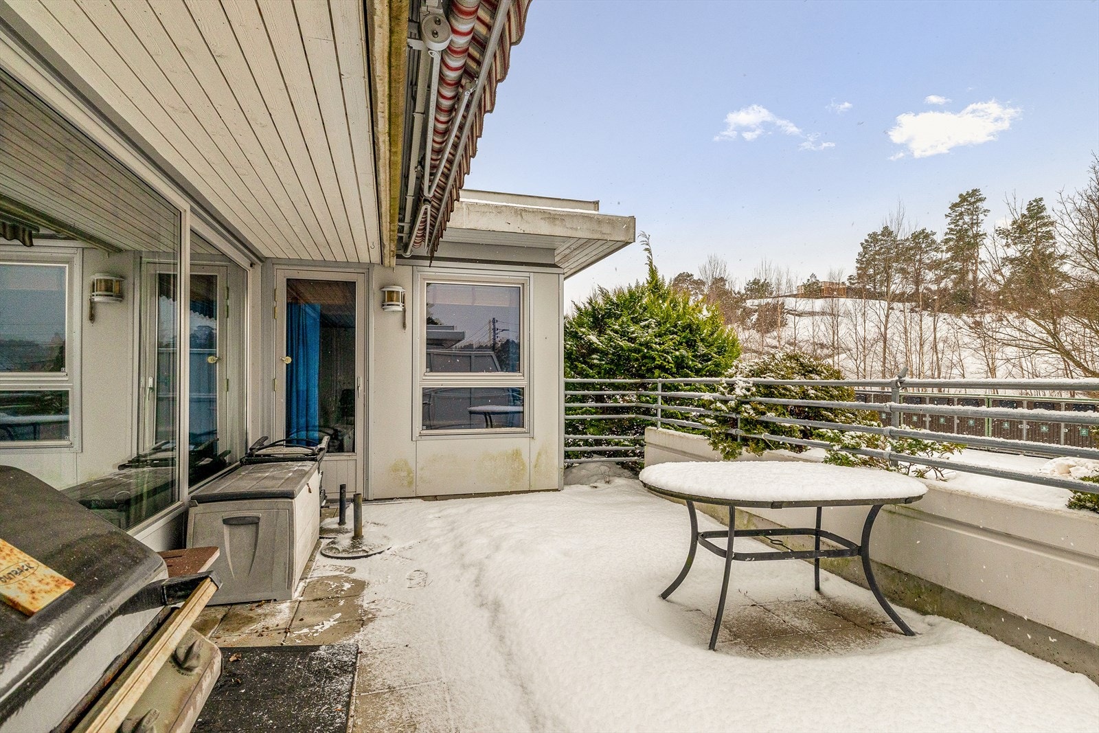 Stor terrasse Galleribilde