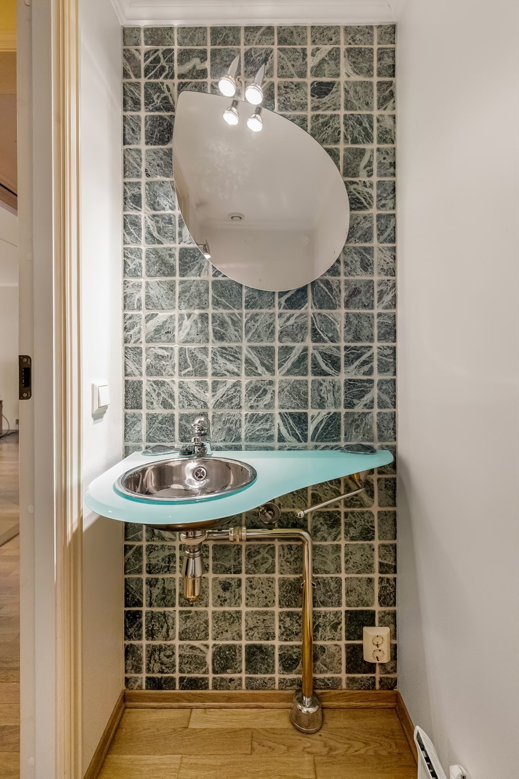 Gjestetoalett Galleribilde